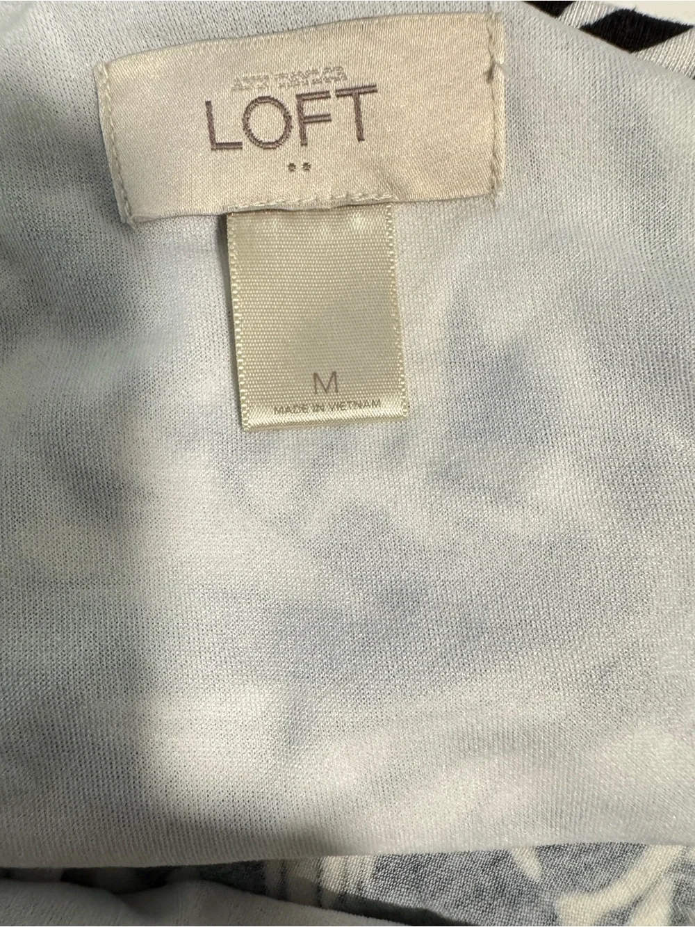LOFT Fit and Flare Black & White Spaghetti Strap Dress Petite Size M, leaf print - Picture 9 of 13
